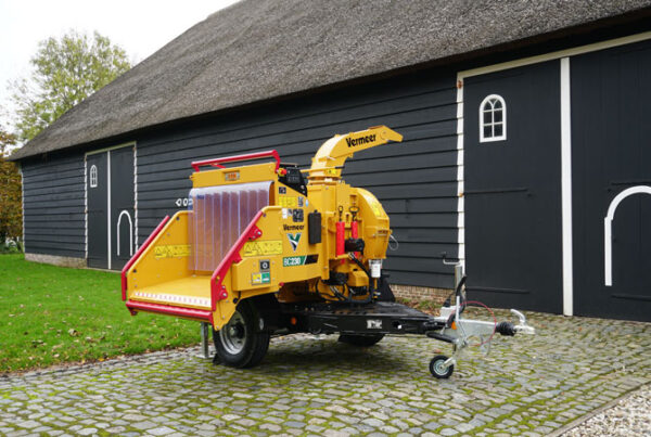 BC230 Brush Chipper - Image 8