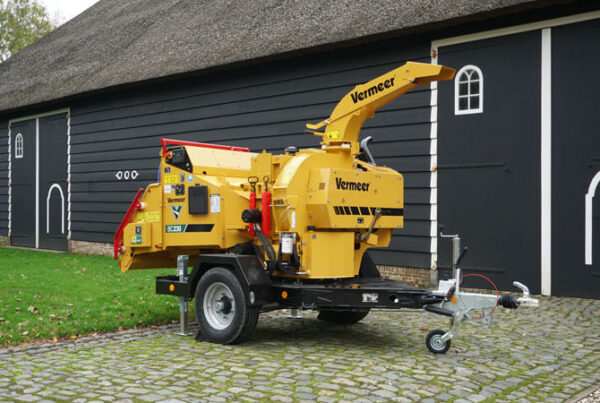BC230 Brush Chipper - Image 4