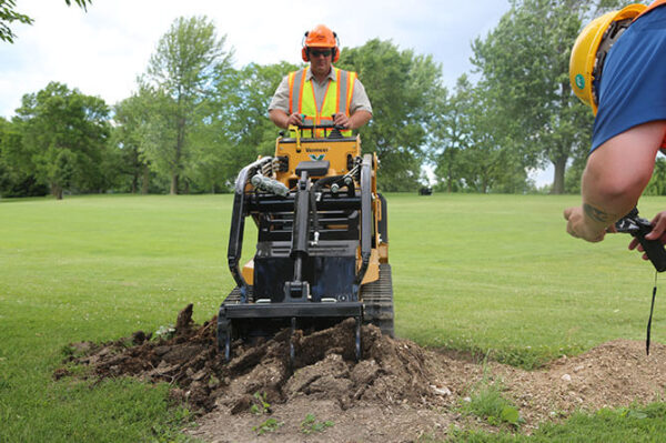 S925TX Mini Skid Steer - Image 4