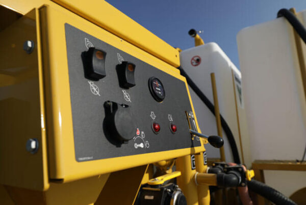 MX300D Mixing System - Image 4
