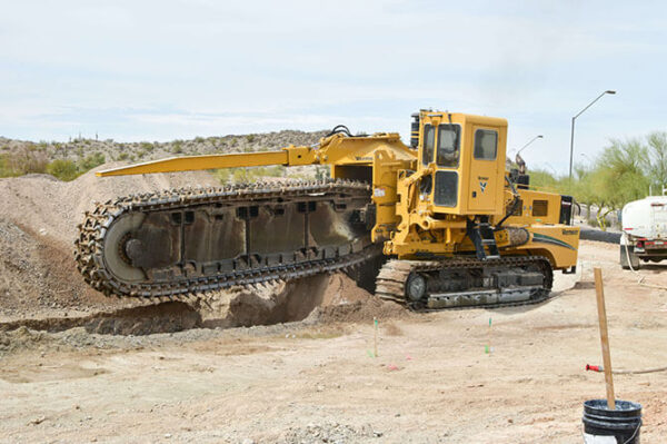 T1155III Pipeline Trencher - Image 2
