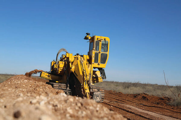 T1055III Pipeline Trencher - Image 3