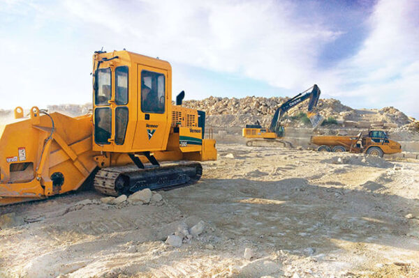 T555III Pipeline Trencher - Image 4