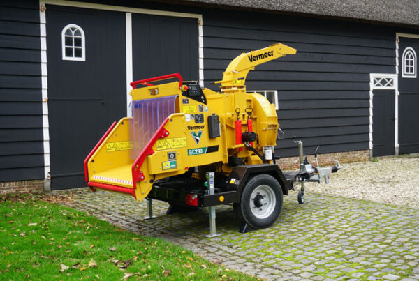 BC230 Brush Chipper - Image 10