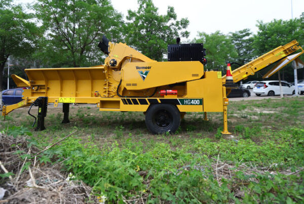 HG400 Horizontal Grinder - Image 2