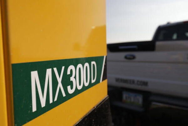 MX300D Mixing System - Image 12
