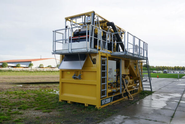 MR2000 Mixer and Reclaimer - Image 2